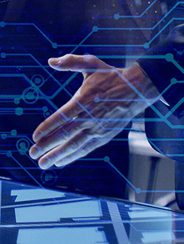 Digitale Hand über futuristischer Benutzeroberfläche